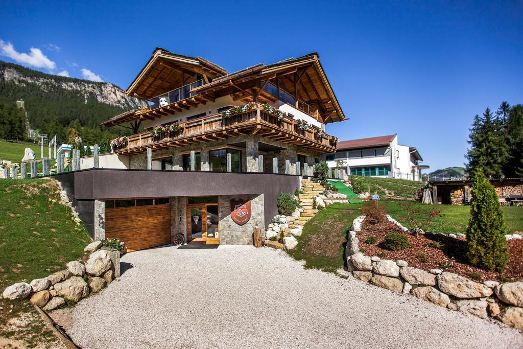 לה וילה Chalet Stefan - Apartments מראה חיצוני תמונה
