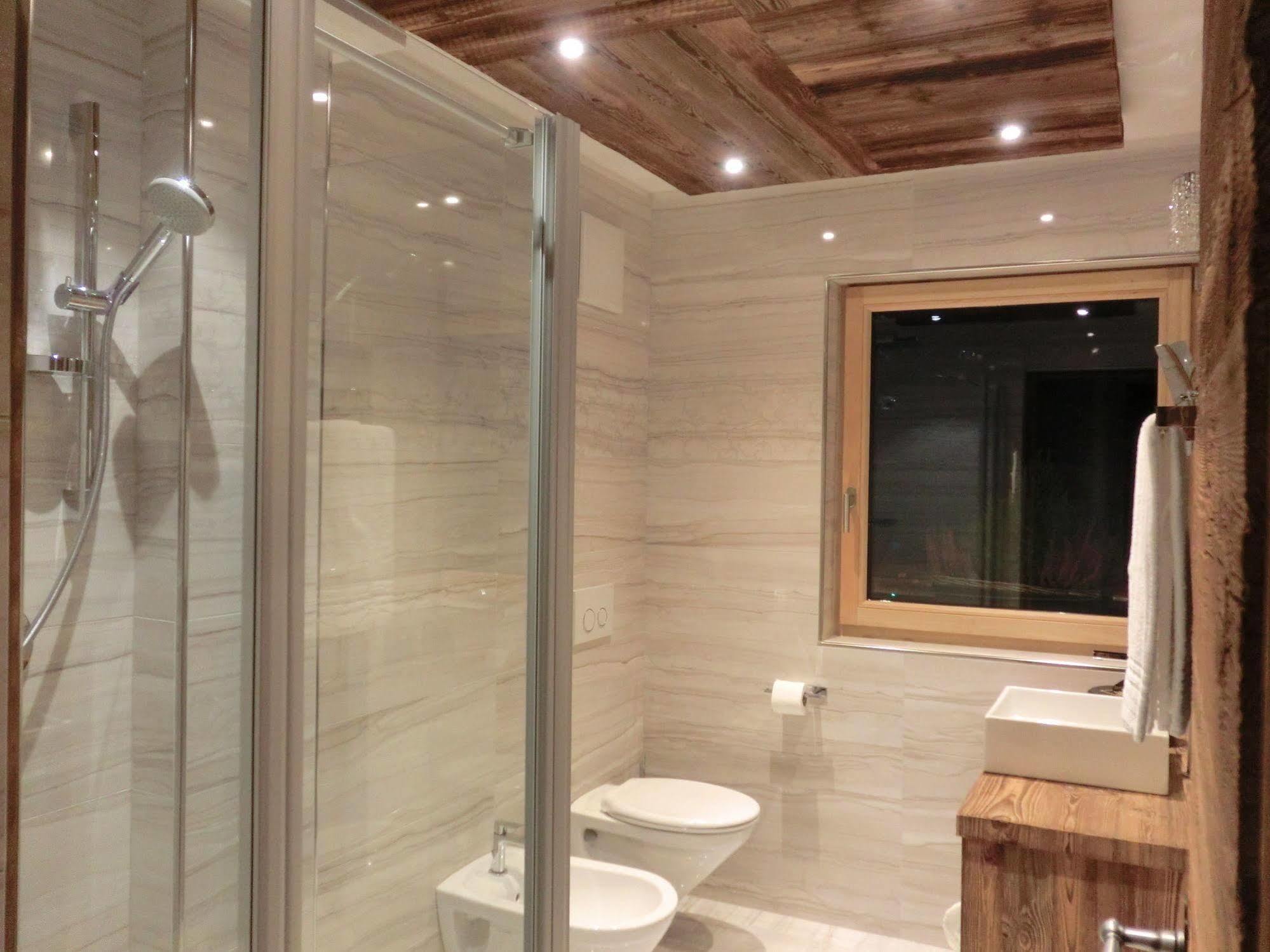 לה וילה Chalet Stefan - Apartments מראה חיצוני תמונה